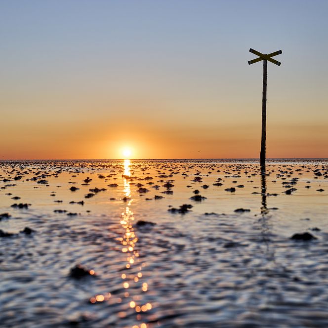 Sonnenuntergang bei Ebbe