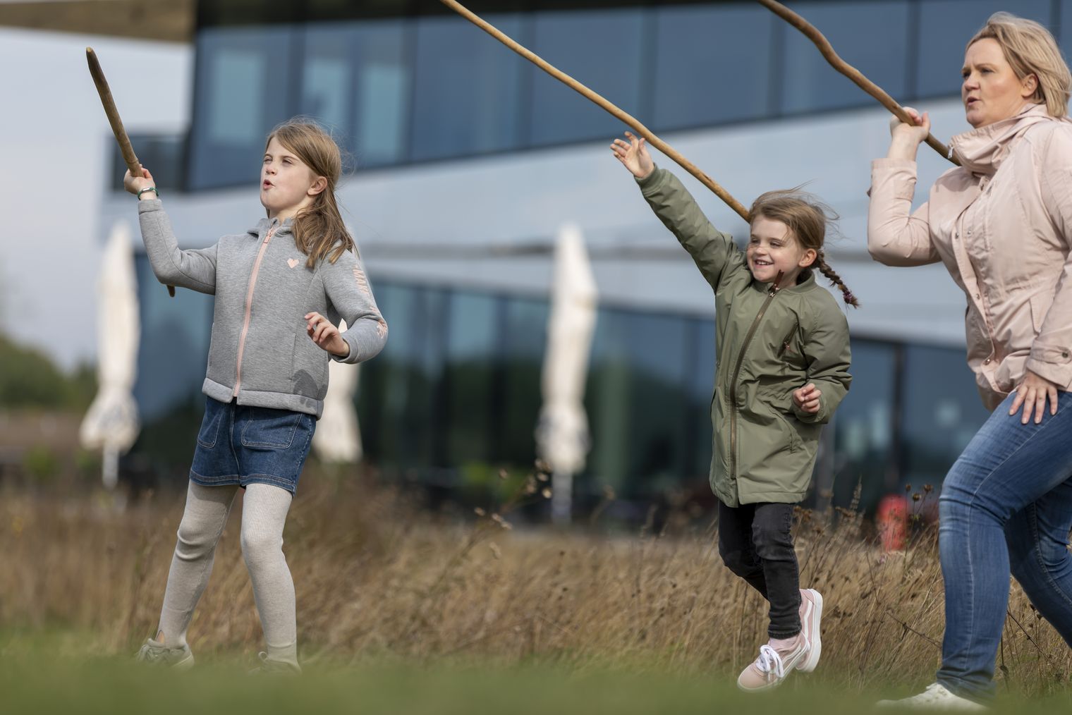 Family makes javelin throw