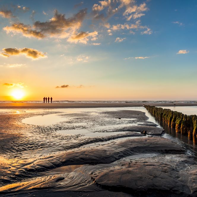 Sonnenuntergang im Wattenmeer