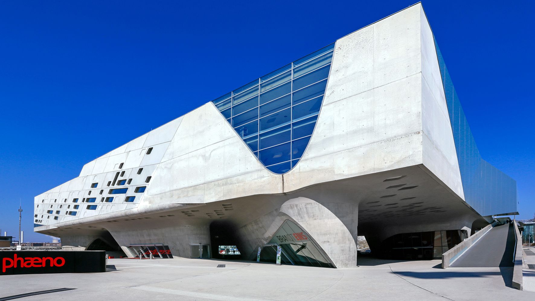 Außenarchitektur des phenos
