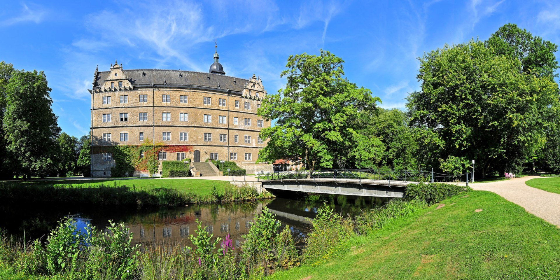 Wolfsburg Castle, © Fotolia / BildPix.de