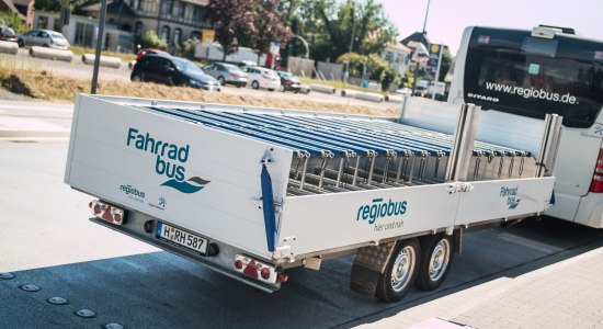bus with bike trailer, © regiobus Hannover GmbH / Nick Langer