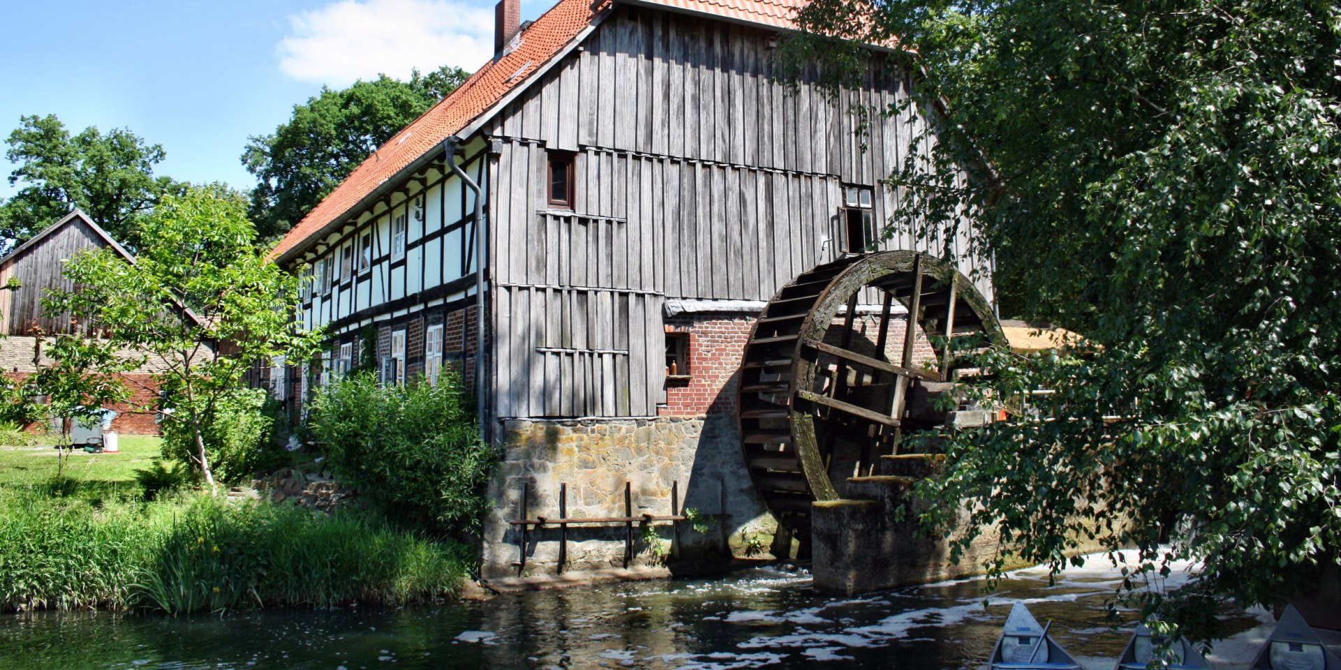 Eltzer mill at the Fuhse, © Dieter Goldmann / pixelio