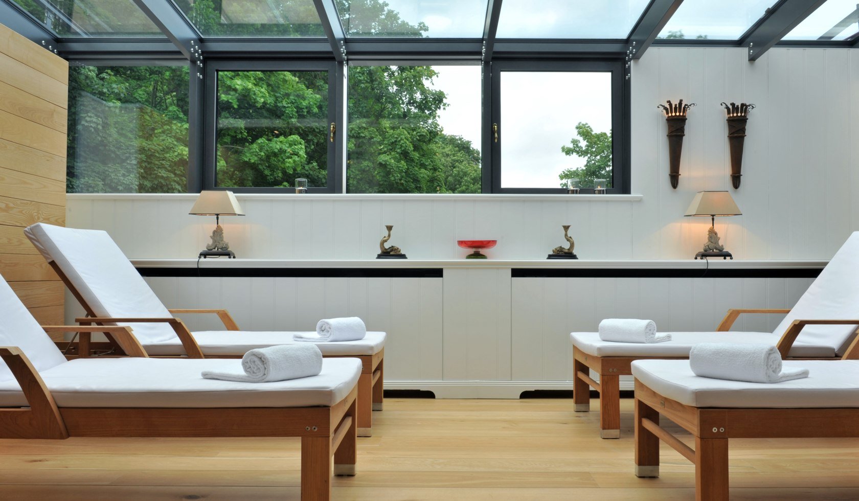 Rest area with loungers, © Hardenberg BurgHotel