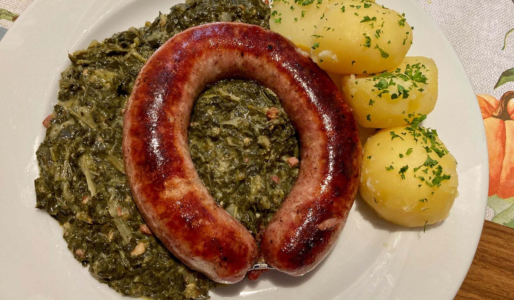 Kale with Bregenwurst in Uslar, © TourismusMarketing Niedersachsen GmbH/myhappyplaces