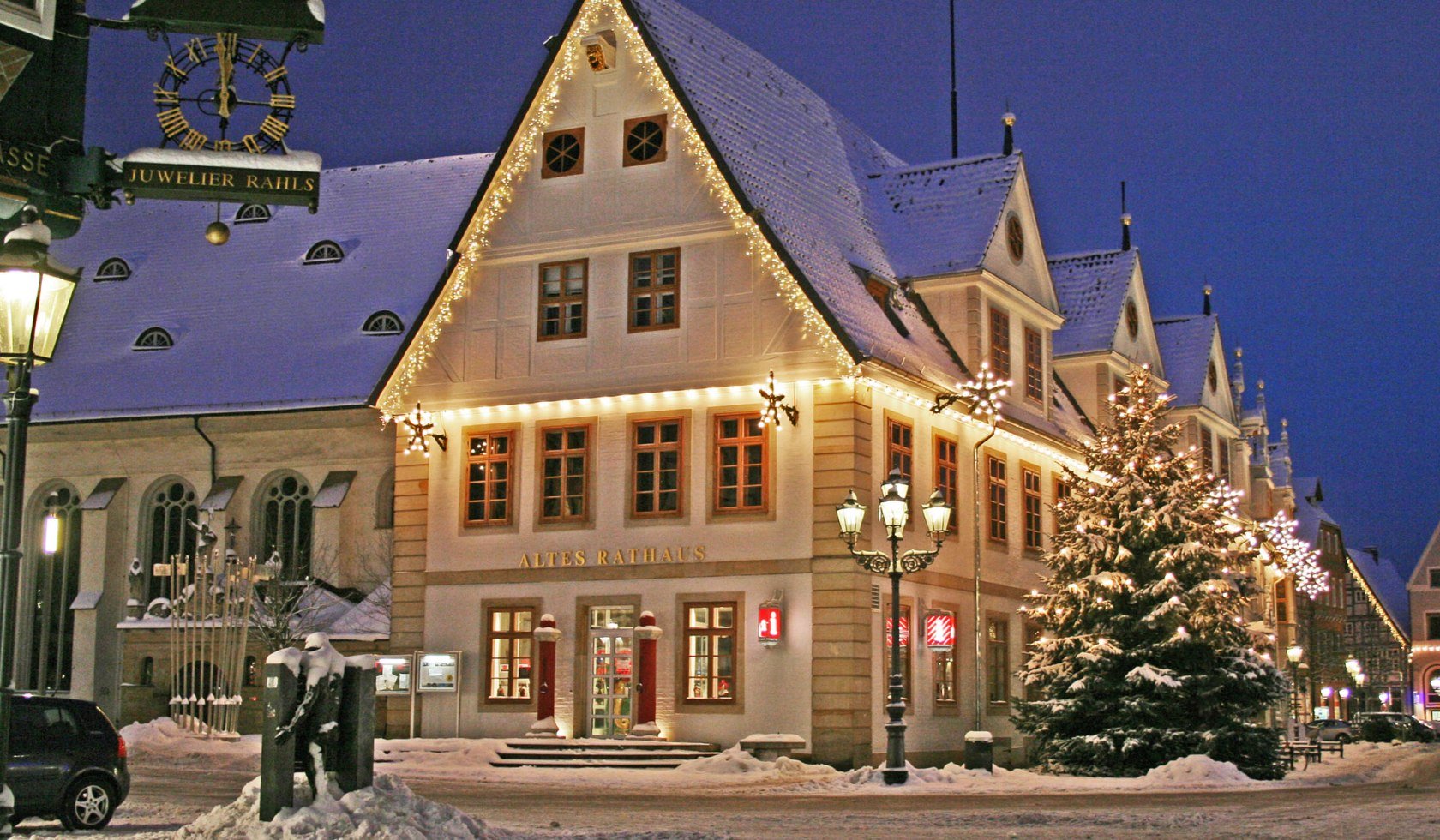 Das alte Rathaus in Celle im Schnee, © Celle Tourismus und Marketing GmbH/ K. Behre