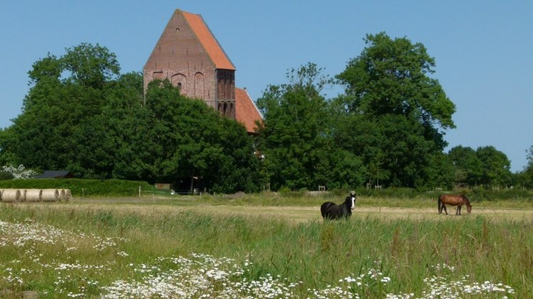 Leaning Tower of Suurhusen, © Ostfriesland Tourismus GmbH / www.ostfriesland.de