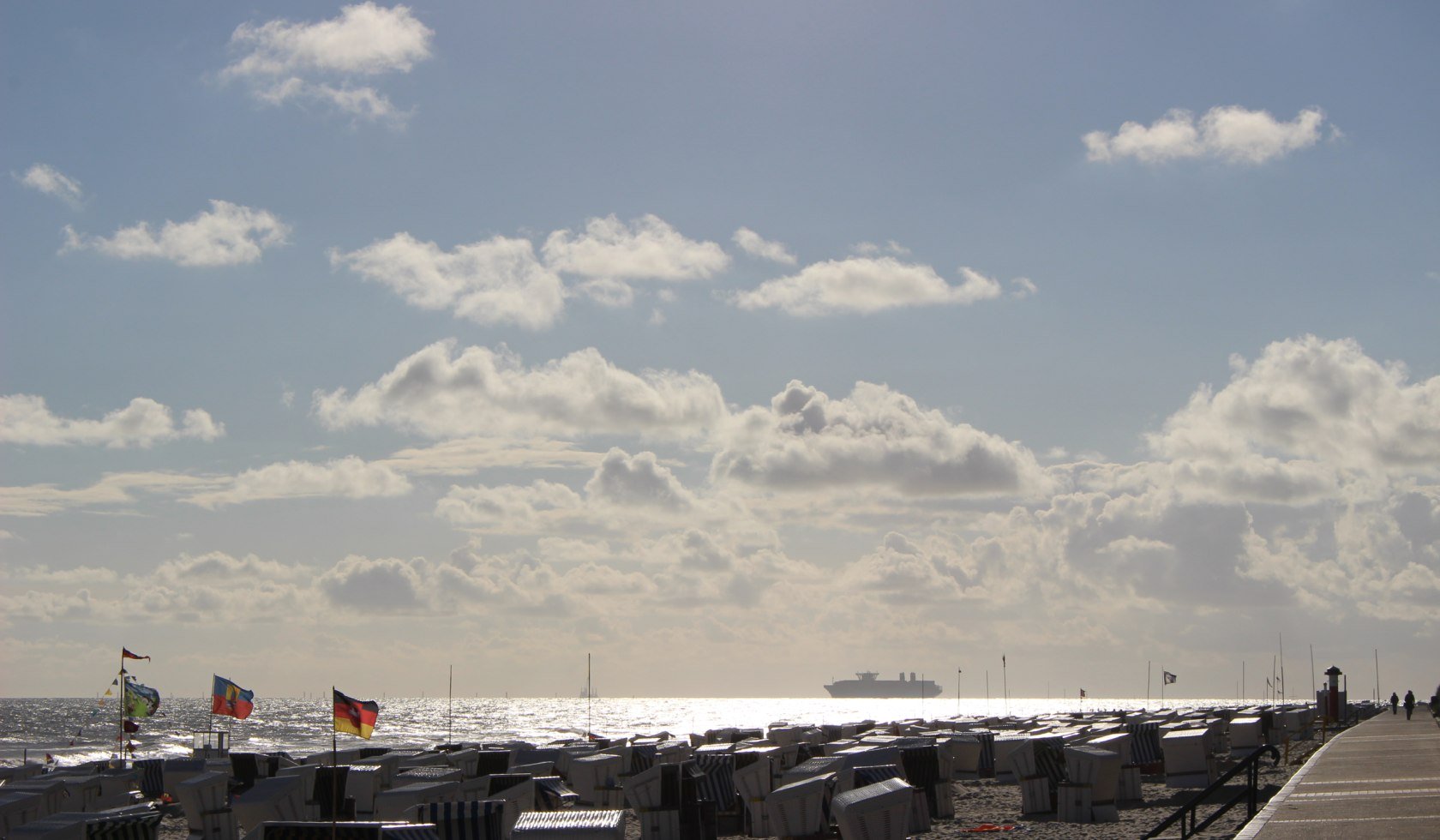 Beach and a ship, © Kurverwaltung Wangerooge