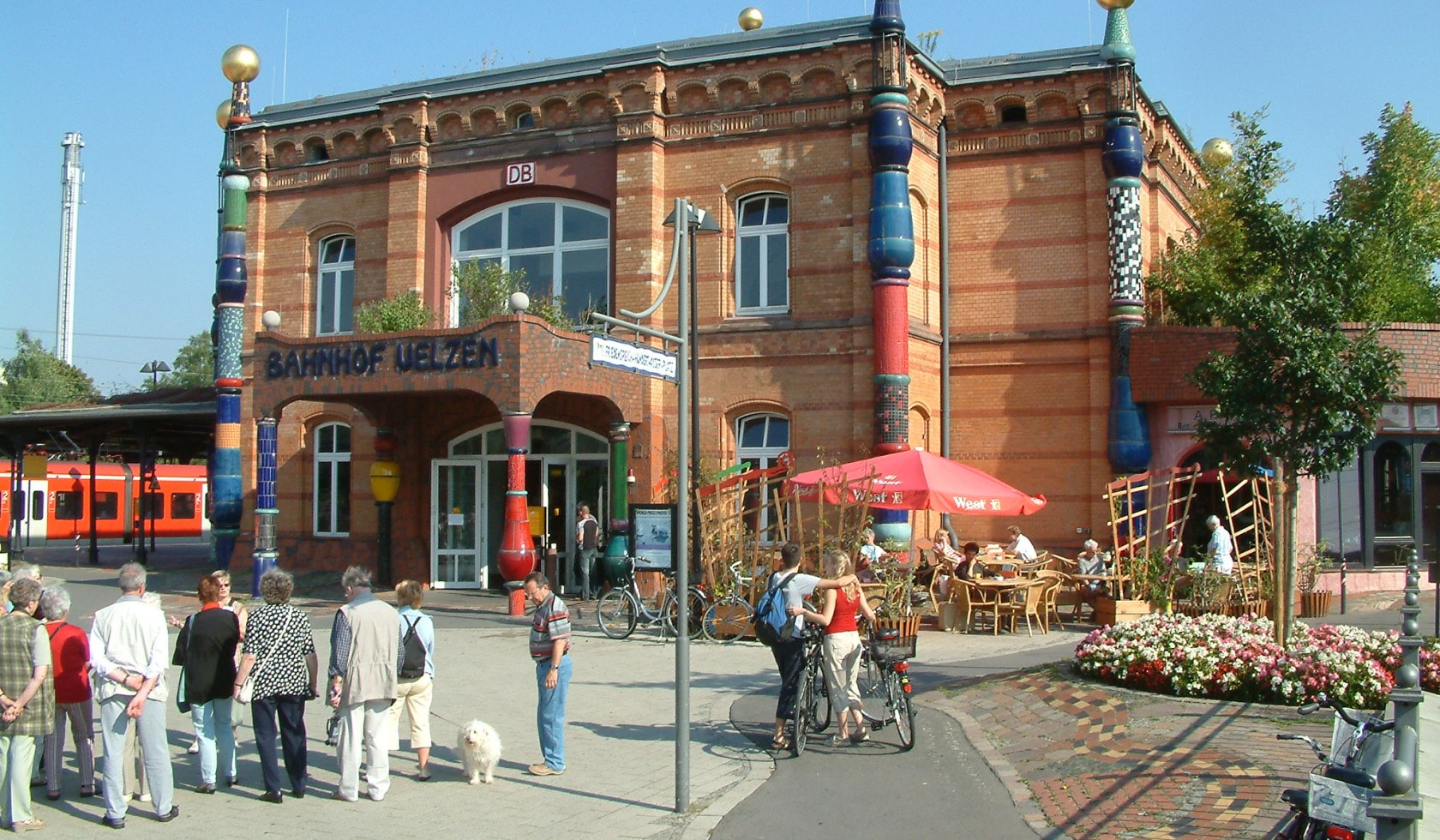 Hundertwasser train station in Uelzen, © Heideregion Uelzen