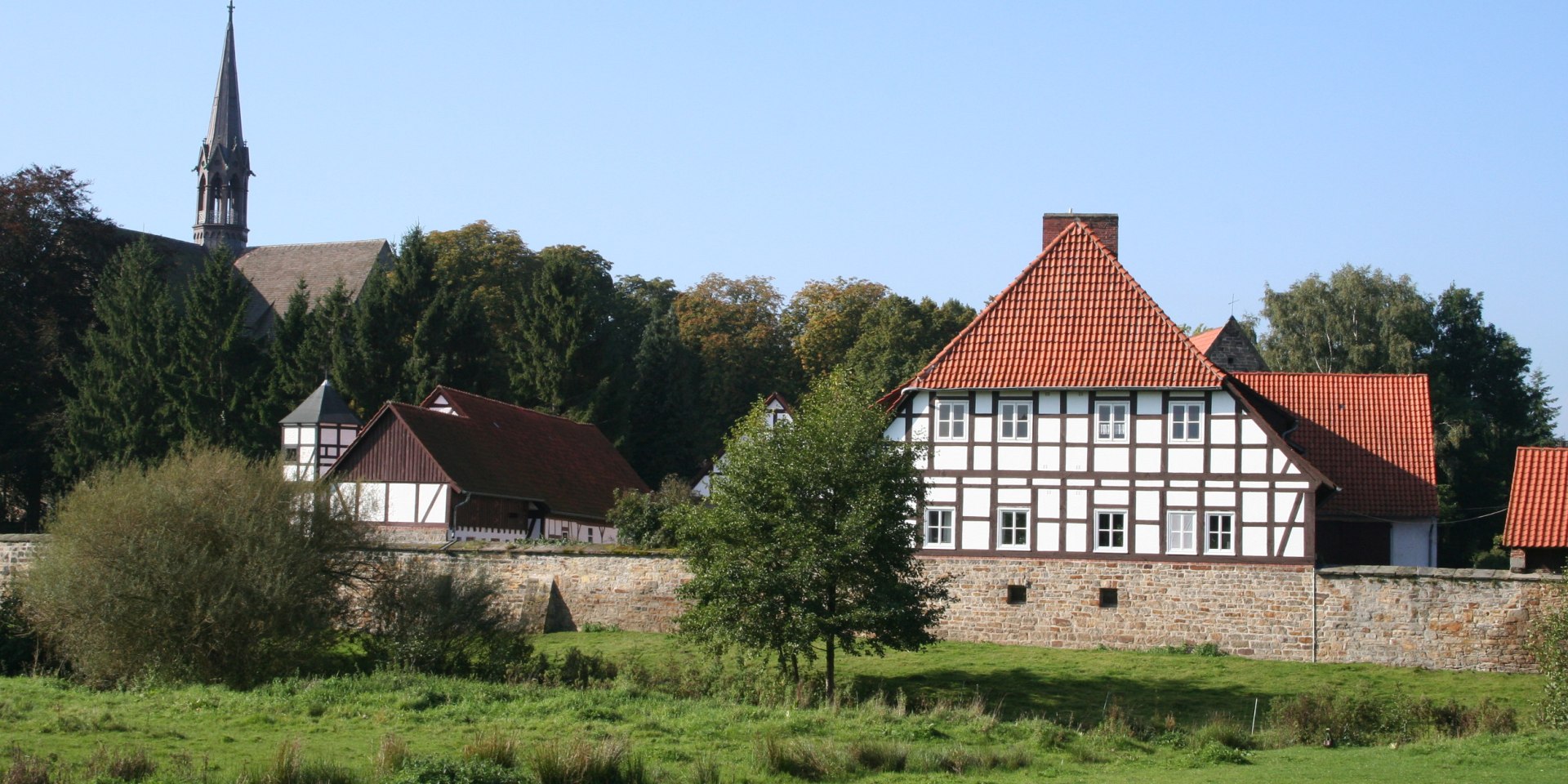 Kloster Loccum am Pilgerweg Loccum-Volkenroda, © Mittelweser Touristik GmbH