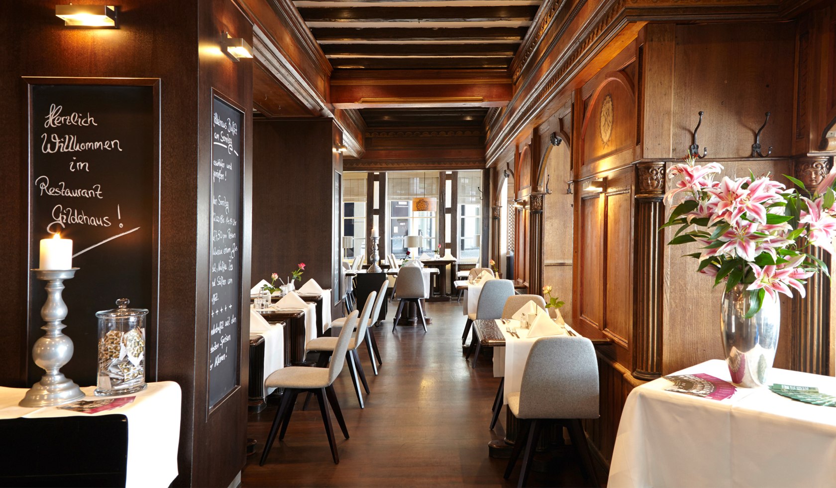 Restaurant, © Van der Valk Hotel