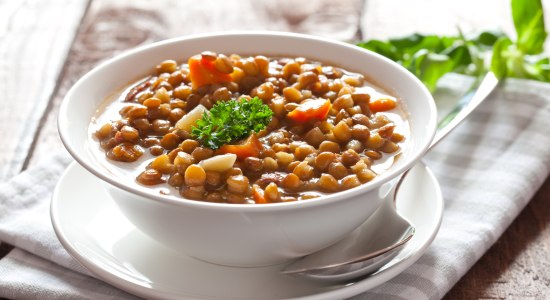 fresh lentil stew, © Fotolia / Corinna Gissemann