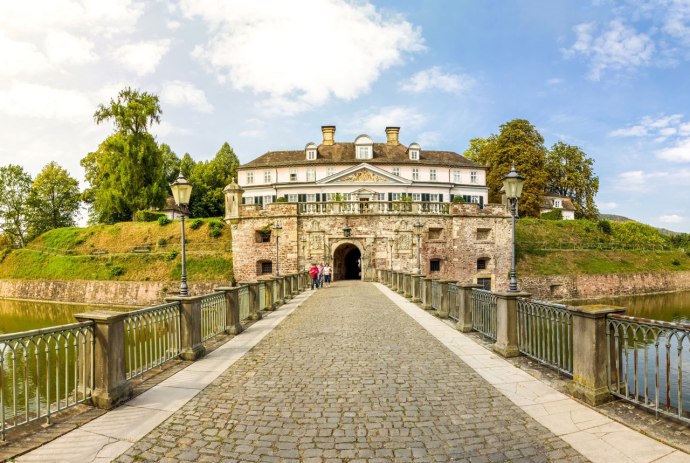 Schloss Bad Pyrmont, © Fotolia