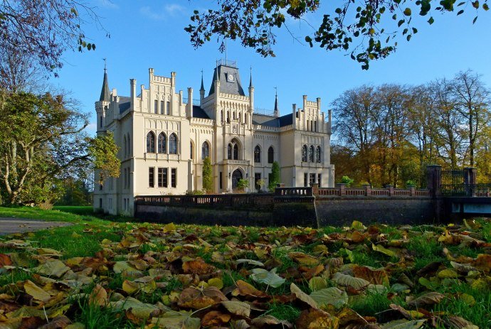 Die Evenburg in Leer, © Ostfriesland Tourismus GmbH