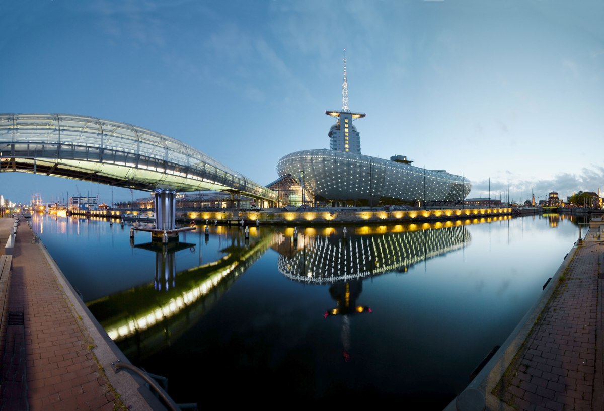 Exterior view Klimahaus EN, © Klimahaus Bremerhaven / Marcus Meyer Exterior view Klimahaus EN, © Klimahaus Bremerhaven / Marcus Meyer