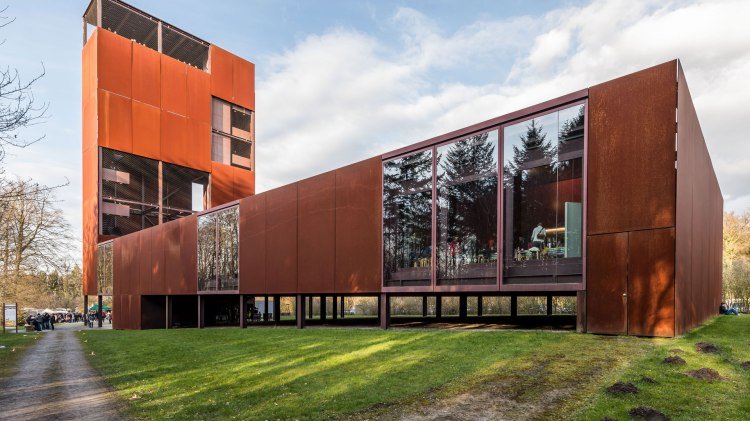 Außenansicht Varusschlacht Museum, © VARUSSCHLACHT Museum und Park Kalkriese / Thomas Weber Außenansicht Varusschlacht Museum, © VARUSSCHLACHT Museum und Park Kalkriese / Thomas Weber