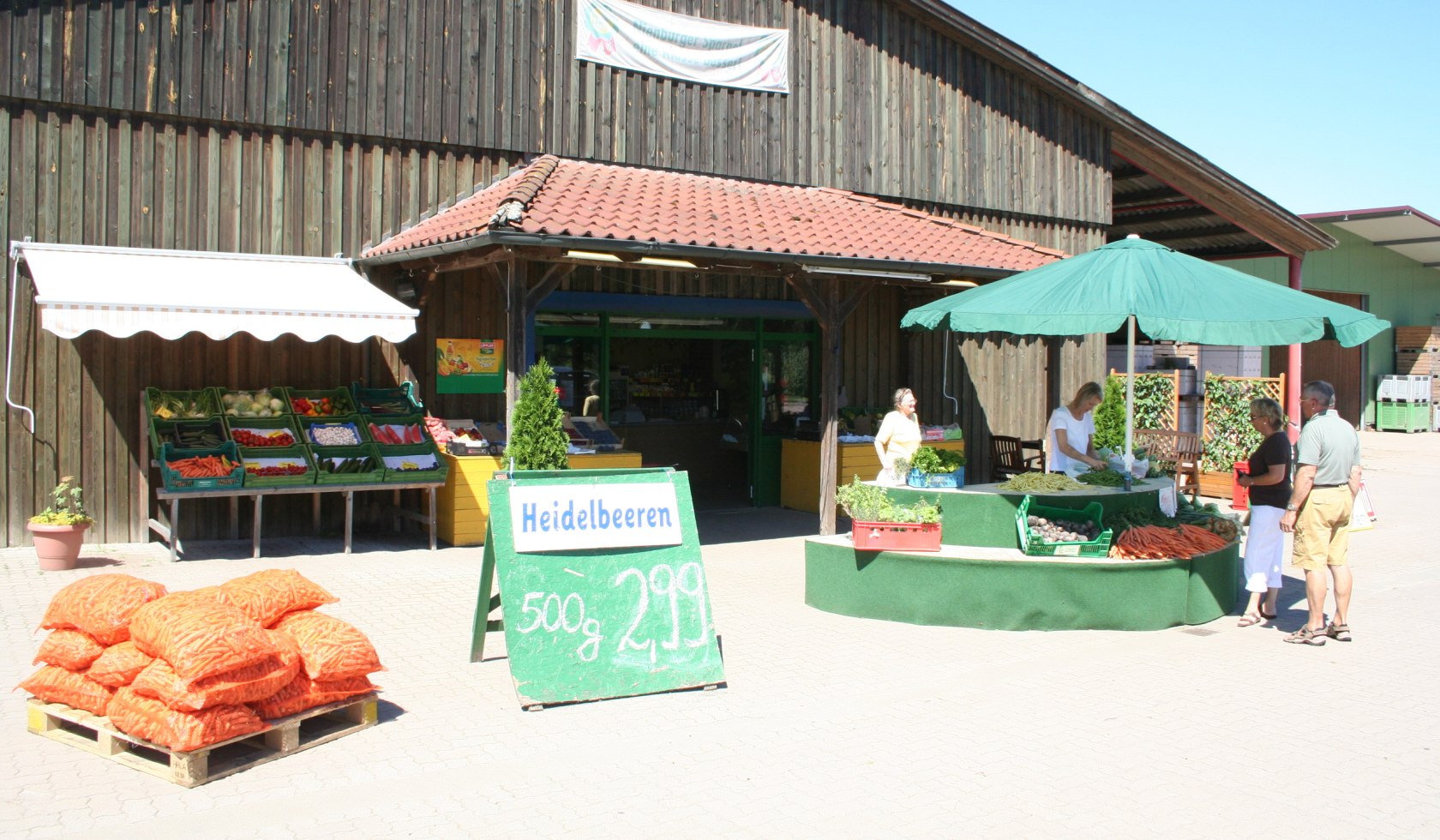 Farm shop with blueberry sales in the Mittelweser region, © Mittelweser Touristik GmbH