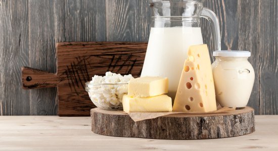 Dairy products, © Fotolia ©ffphoto - stock.adobe.com