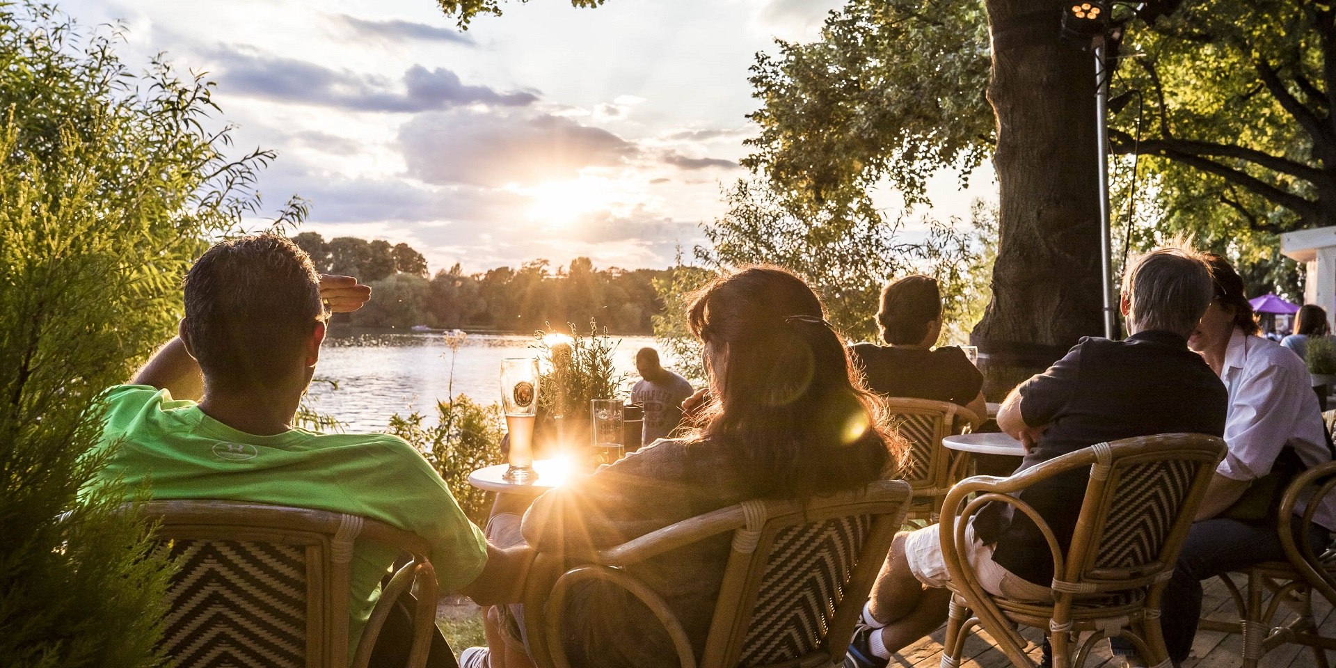  Beer garden at the Maschsee lake, © Hannover Marketing und Tourismus GmbH / Kevin Münkel