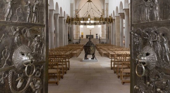 Mariendom (Hildesheim Cathedral) from the inside, © Bischöfliche Pressestelle Hildesheim/ Dommuseum Hildesheim,Florian Monheim