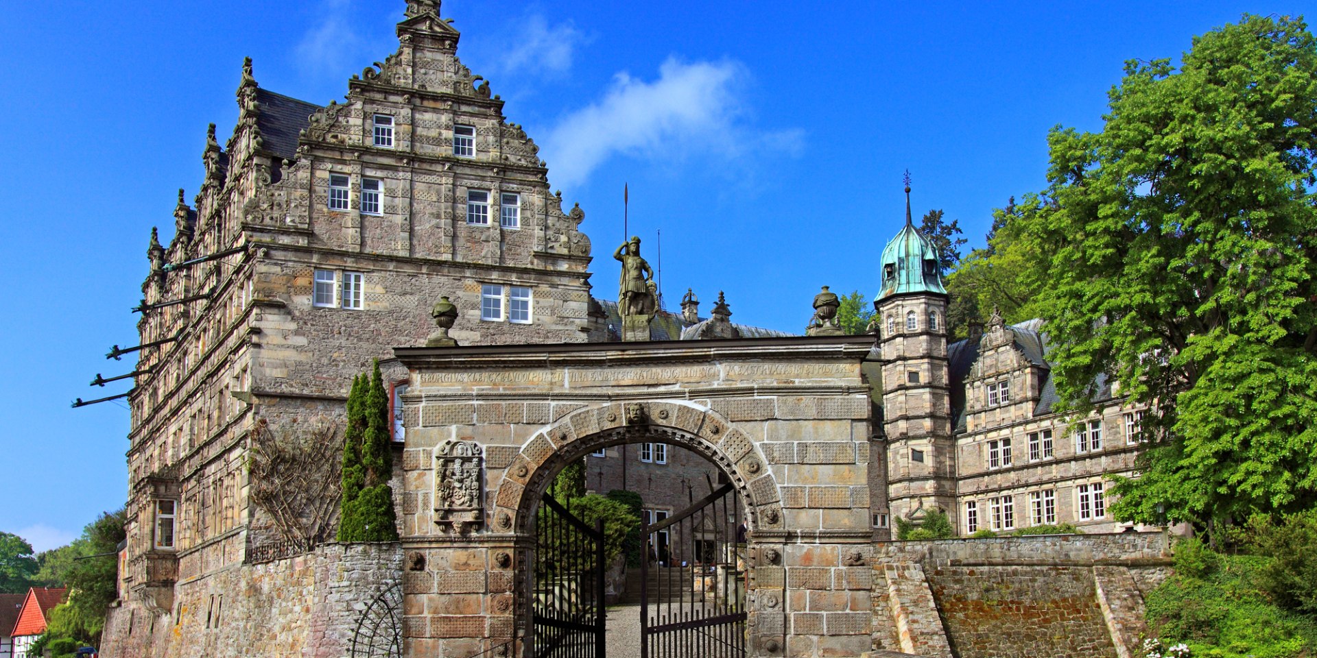 Hämelschenburg in Emmerthal, © Bildagentur Huber/Gräfenhain