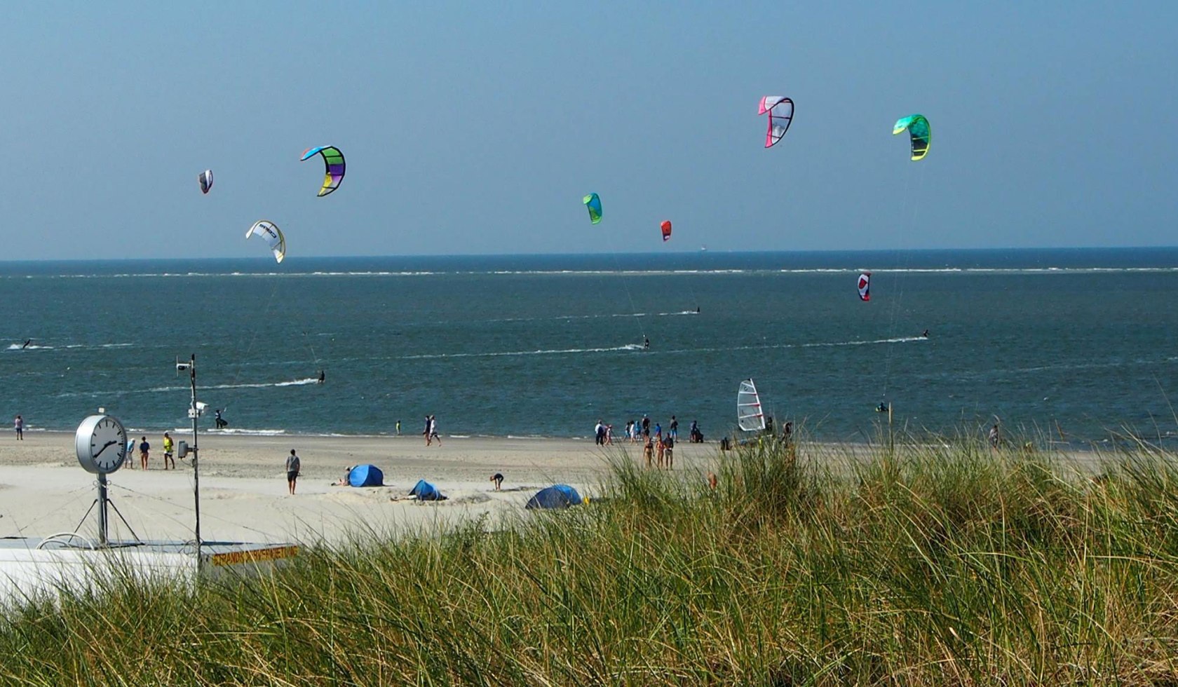 kite surfing, © Kurverwaltung Baltrum/ Stephan Moschner