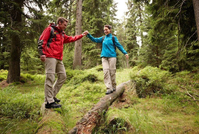 hiking couple in harz , © Harzer Tourismusverband / Marcus Gloger