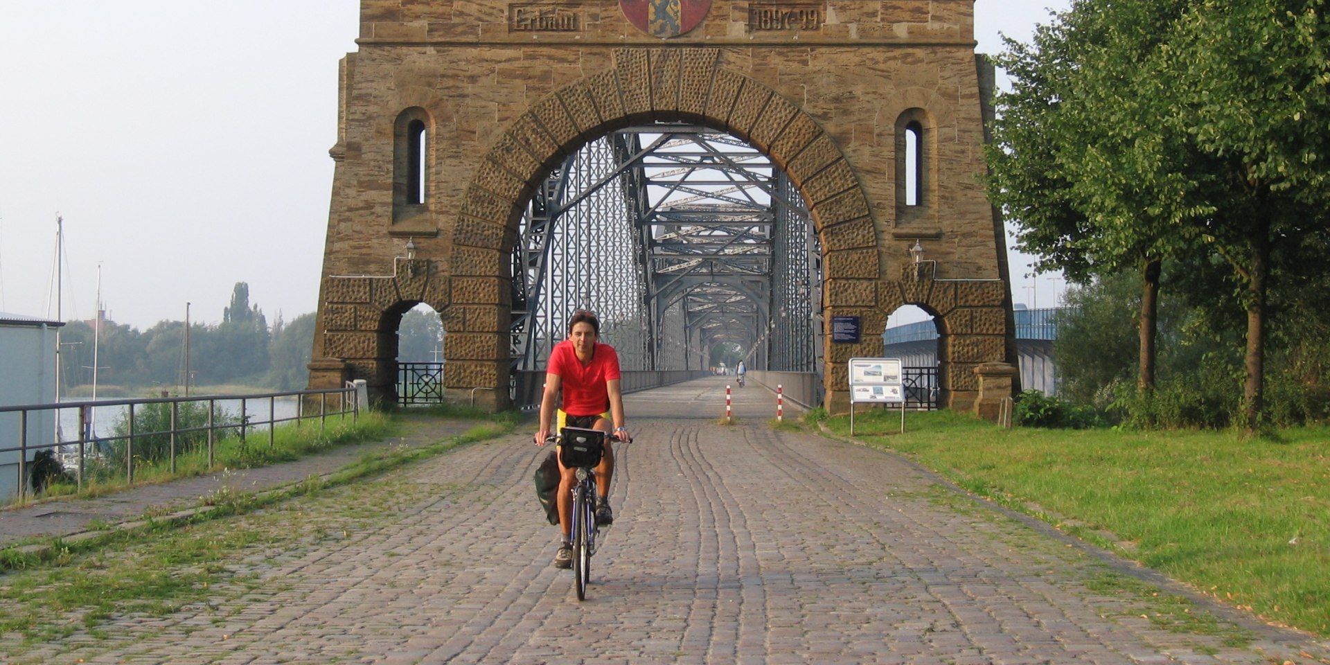 Harburger Elbbrücke, © Touristikverband Landkreis Rotenburg zwischen Heide und Nordsee e.V.