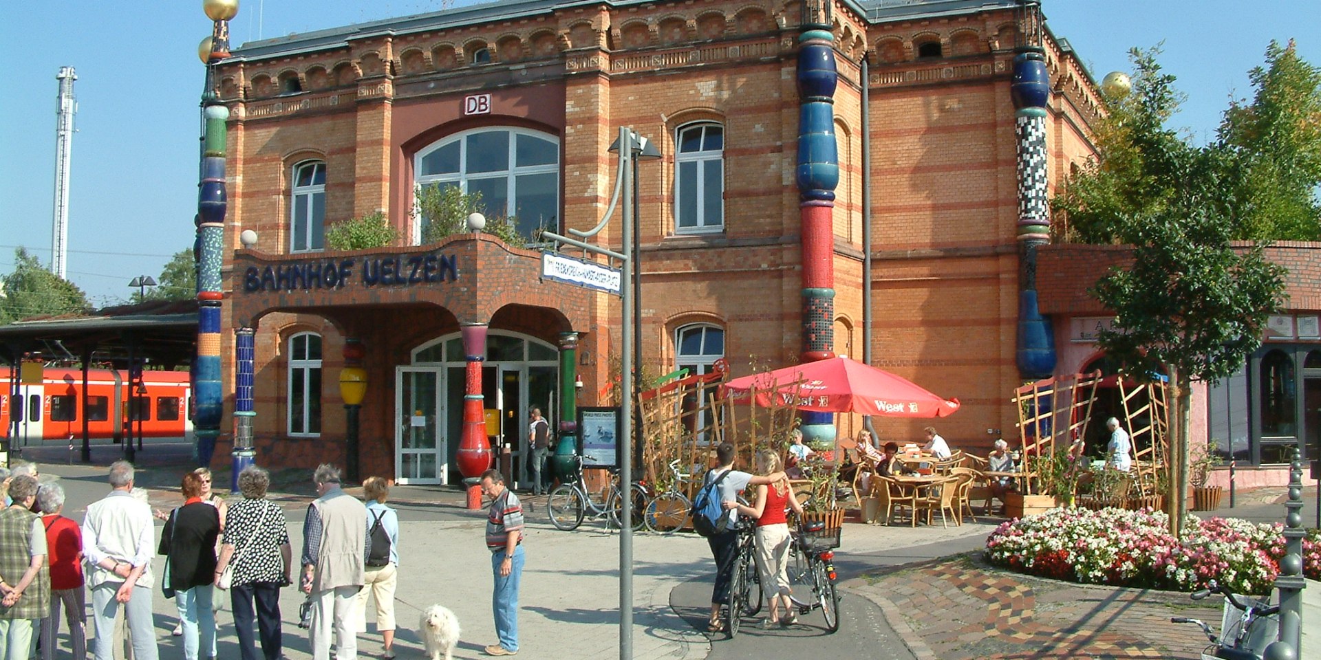Hundertwasser train station in Uelzen, © Heideregion Uelzen
