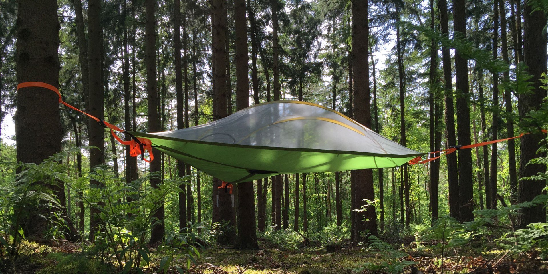 Tree tents in the Barfusspark Harkebrügge, © Wolfgang Stelljes