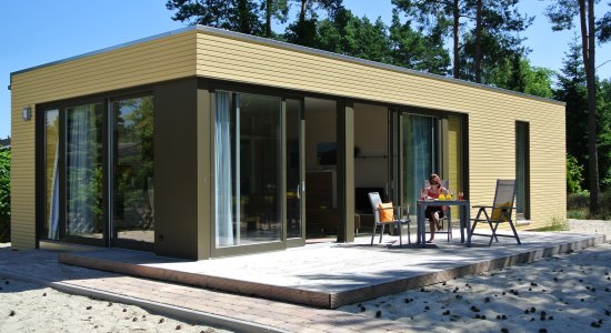 beach bungalow exterior view, © Bernsteinsee Hotel GmbH