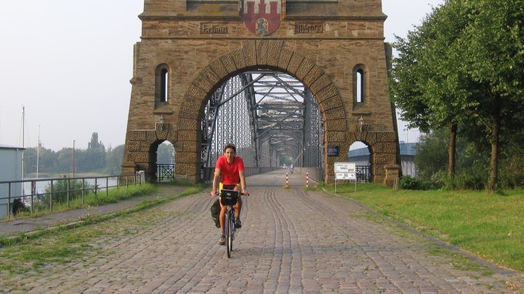 Harburger Elbbrücke, © Touristikverband Landkreis Rotenburg zwischen Heide und Nordsee e.V.