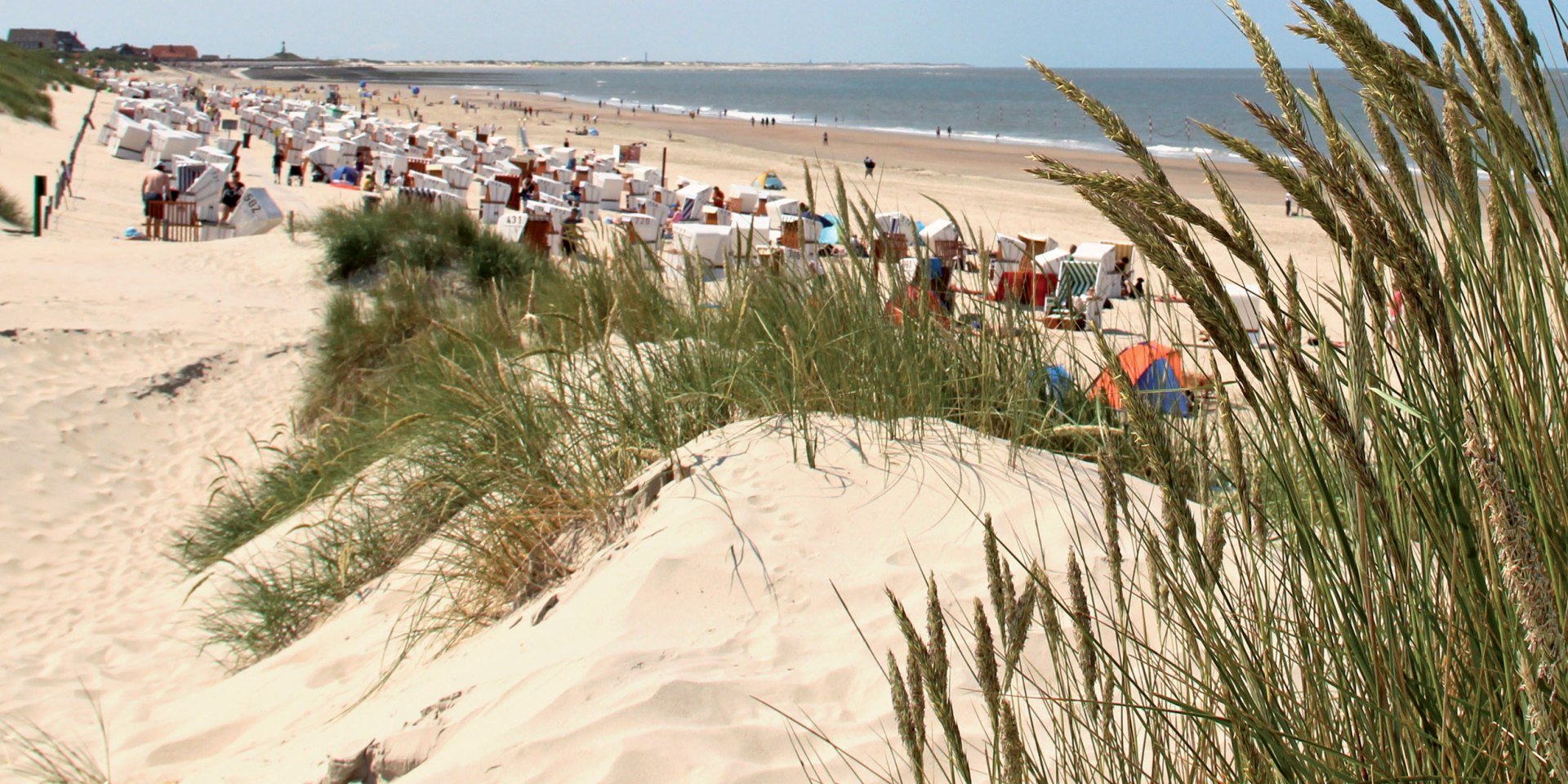 Dünen und Strand auf der Ostfriesischen Insel Baltrum, © Kurverwaltung Baltrum / Denis Metz Dünen und Strand auf der Ostfriesischen Insel Baltrum, © Kurverwaltung Baltrum / Denis Metz