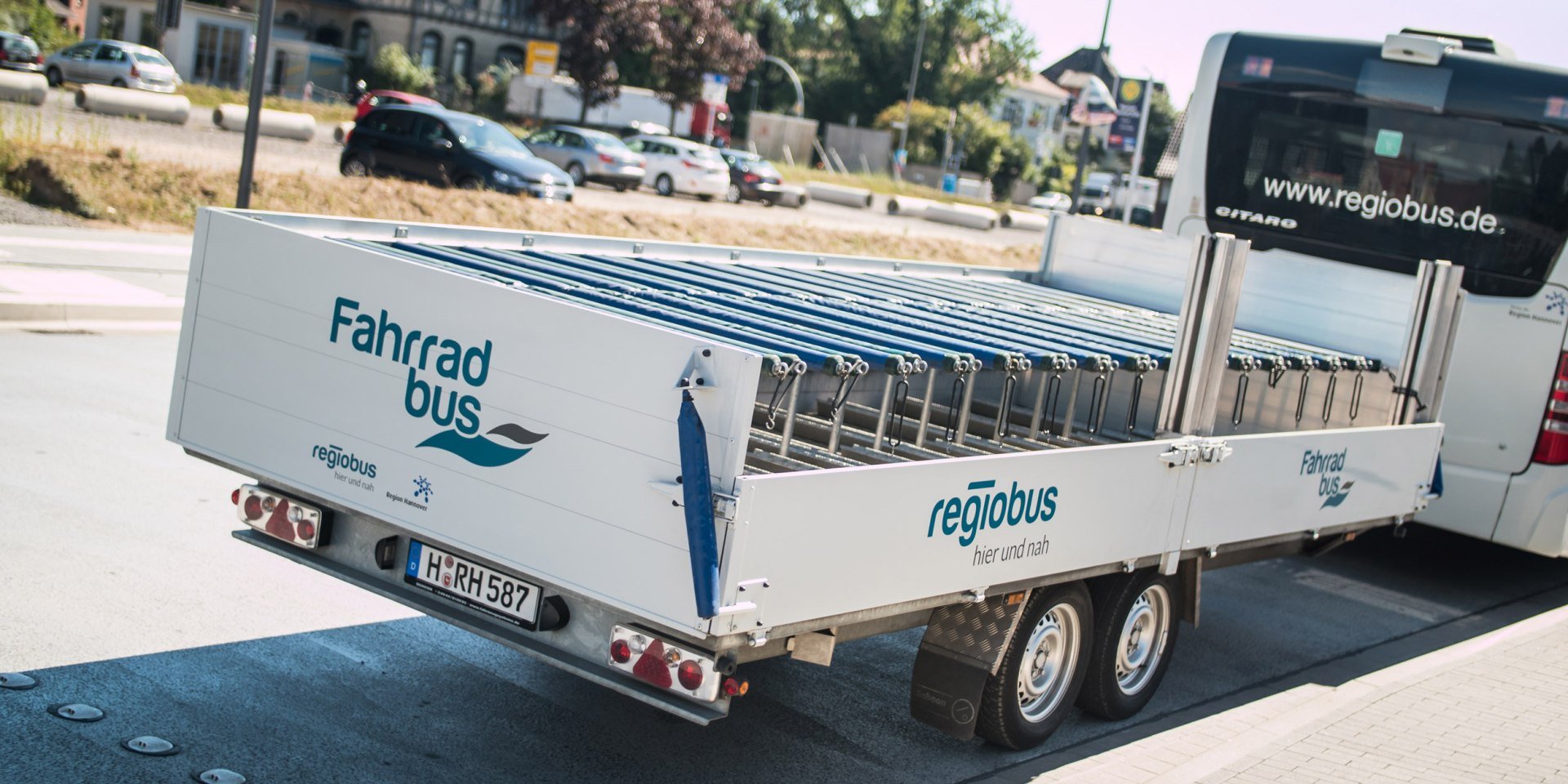 bus with bike trailer, © regiobus Hannover GmbH / Nick Langer