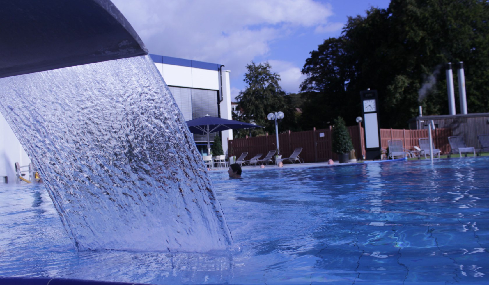 outdoor pool at the Landgrafentherme, © Staatsbad Nenndorf Betriebsgesellschaft mbH