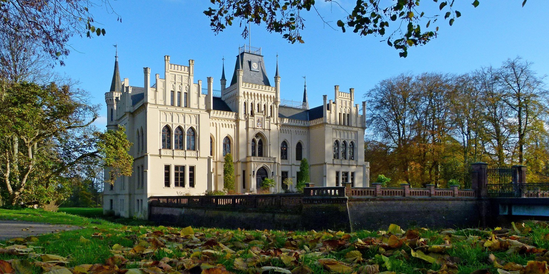 Die Evenburg in Leer, © Ostfriesland Tourismus GmbH