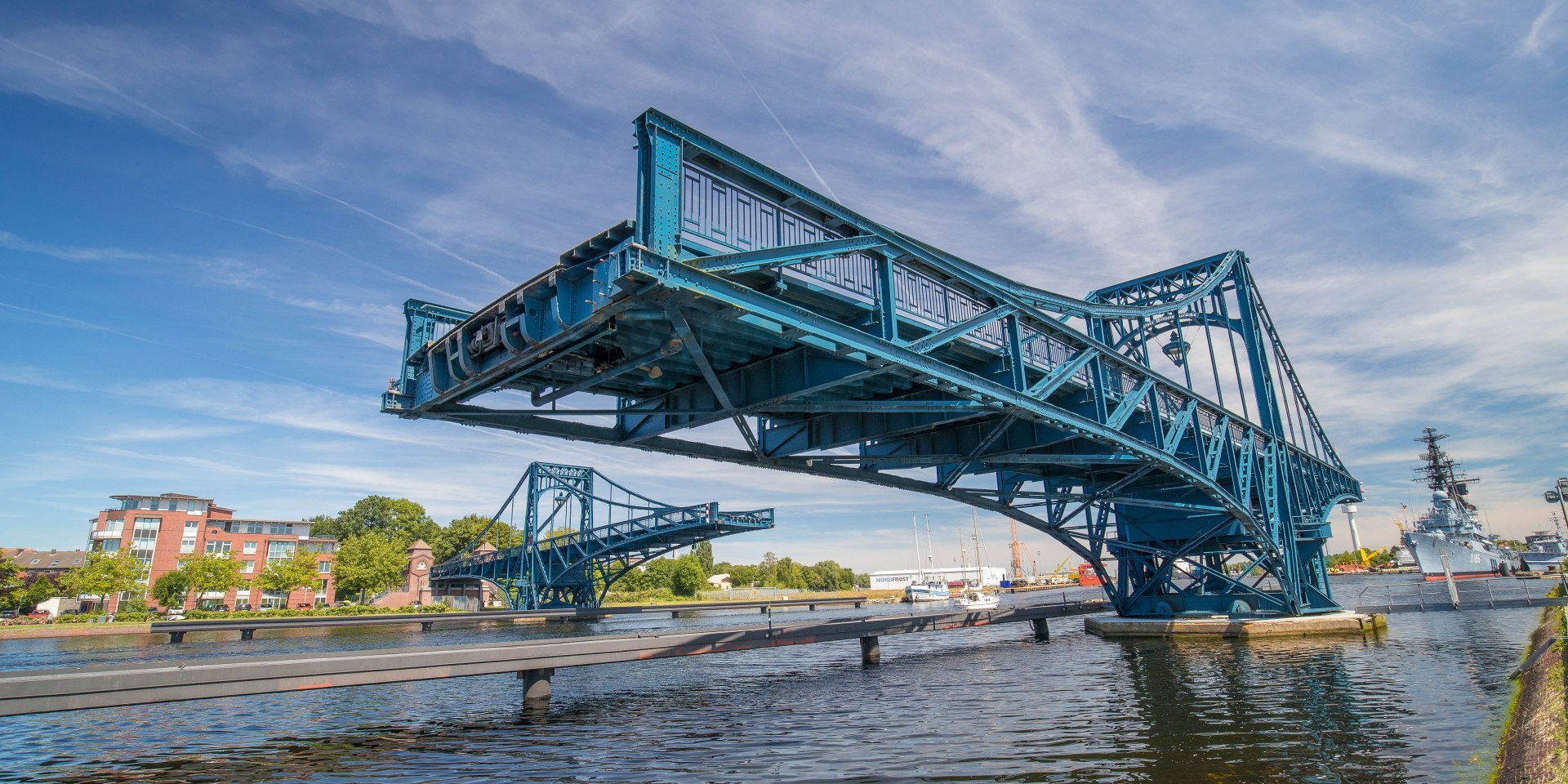 Kaiser-Wilhelm bridge, Wilhelmshaven , © Wilhelmshaven Touristik &amp; Freizeit GmbH / Martin Stöver