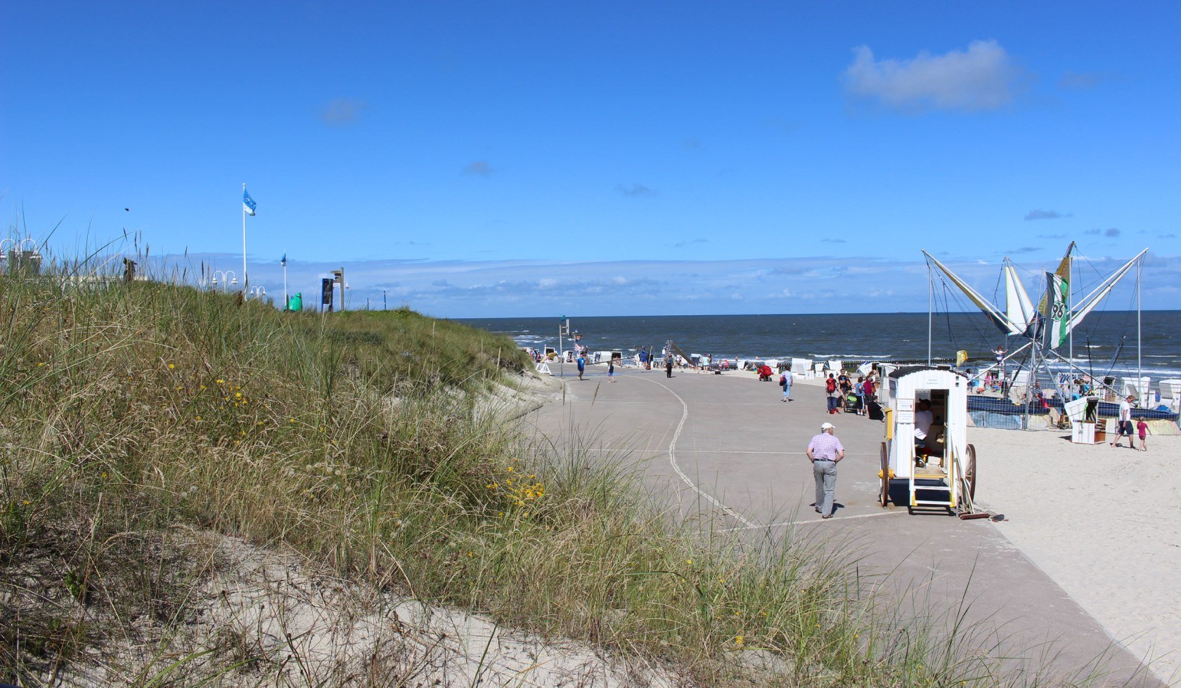 Beach and dunes, © Kurverwaltung Wangerooge